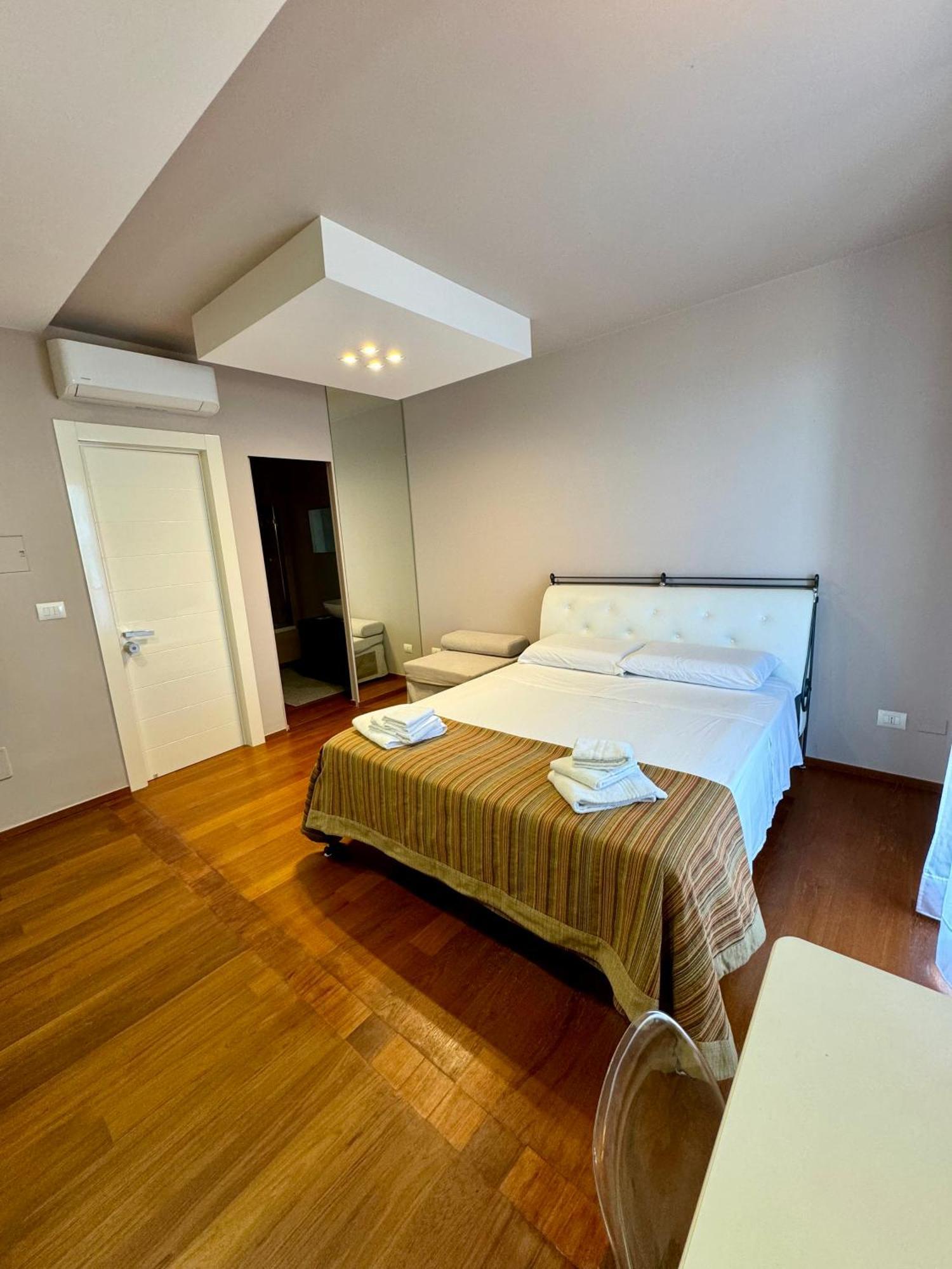 B&B L'Orizzonte Barletta Eksteriør billede